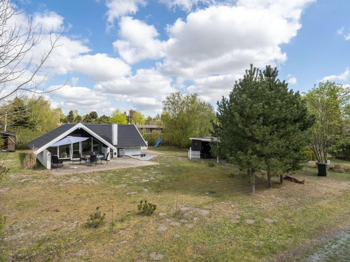 Holiday Home Arnfin - 160M From The Sea In Lolland- Falster And Mon By Interhome Rødby Buitenkant foto
