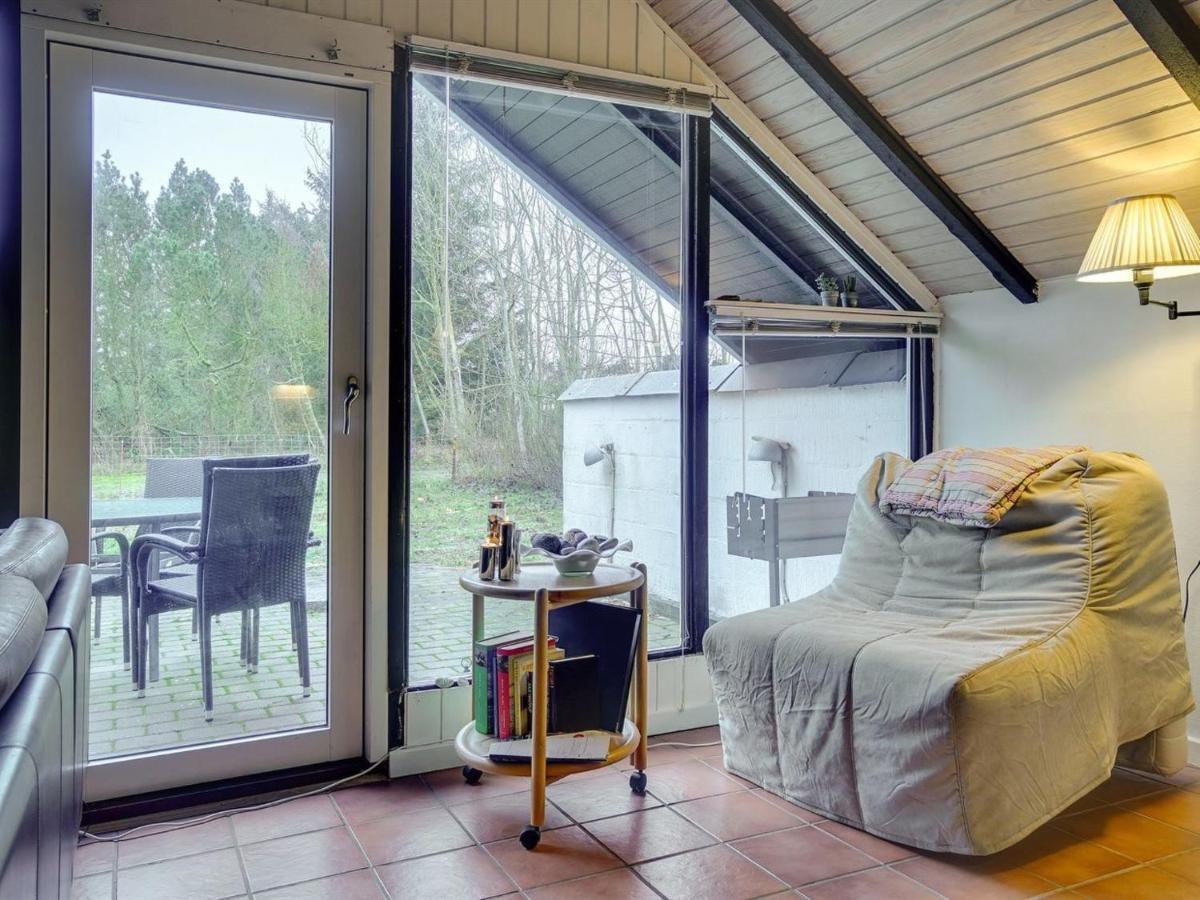 Holiday Home Arnfin - 160M From The Sea In Lolland- Falster And Mon By Interhome Rødby Buitenkant foto