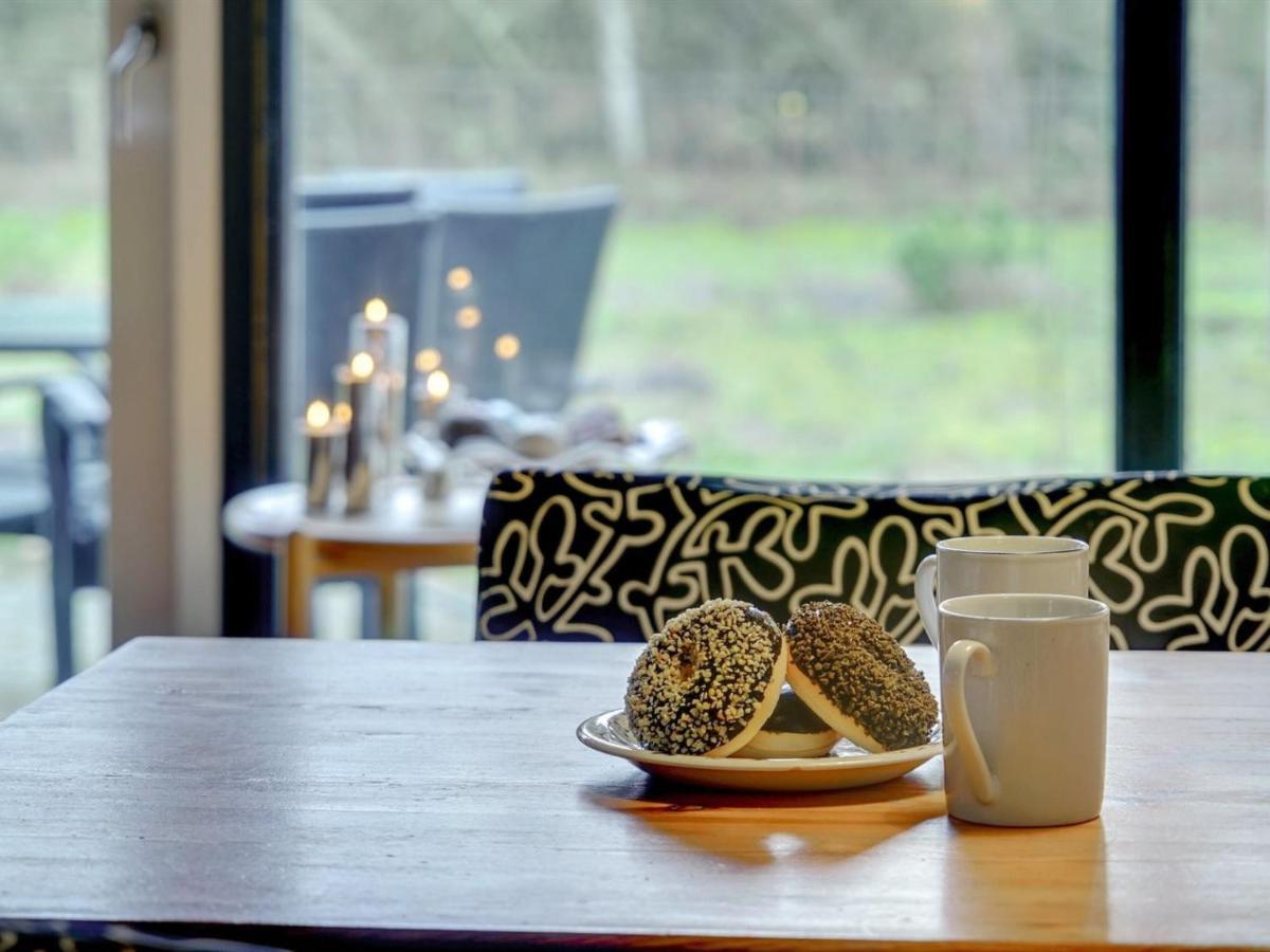 Holiday Home Arnfin - 160M From The Sea In Lolland- Falster And Mon By Interhome Rødby Buitenkant foto
